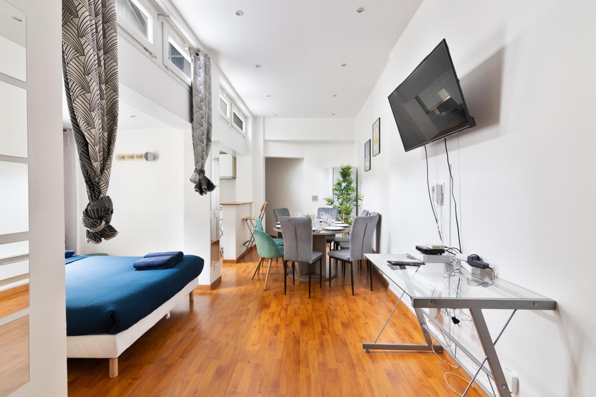 Appartement Quartier Musee Du Louvre 2 Free Netflix Paris Luaran gambar